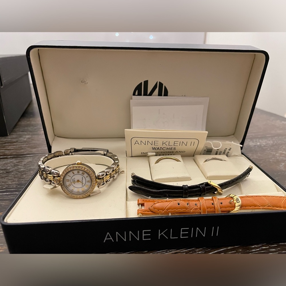 Vintage Anne Klein II watch with interchangeable bands and bezels.